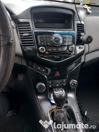 Second-hand Chevrolet Cruze LS 2011