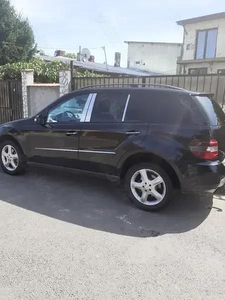 Utilizat 2007 Mercedes ML280 SUV | 5.800 EUR - Imagine 1/3
