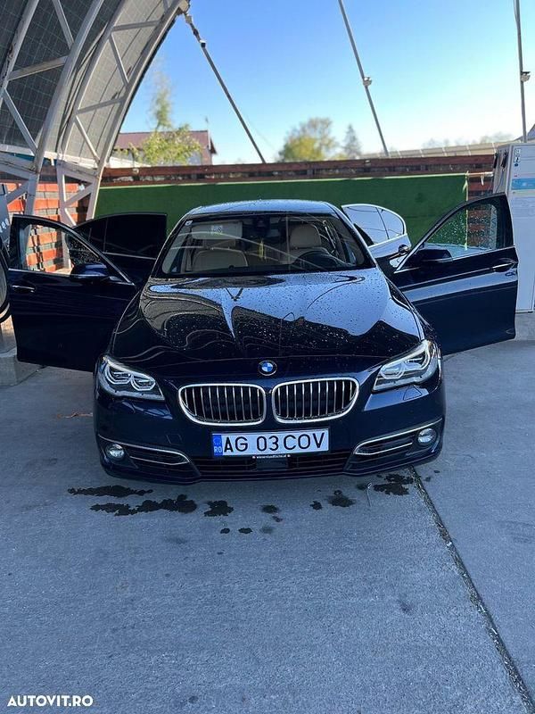 Culoarealbastru Utilizat 2013 BMW 530 Luxury Line Coupe | 14.500 EUR - Imagine 1/4