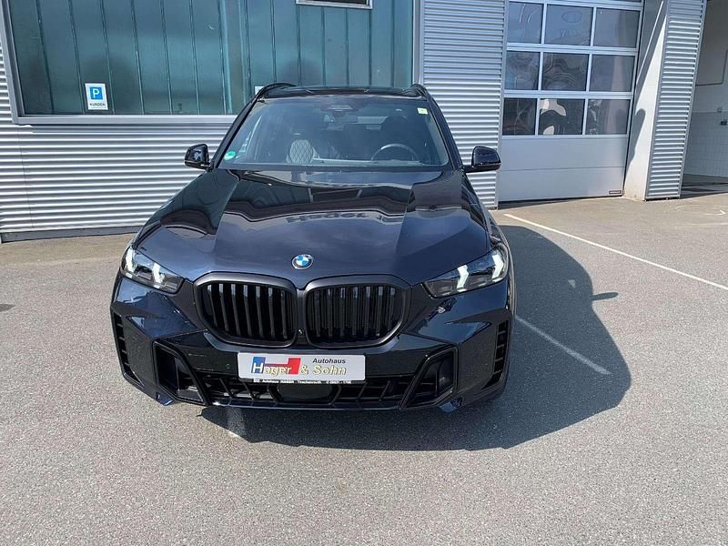 Utilizat 2023 BMW X5 M Sport SUV | 96.438 EUR - Imagine 1/1