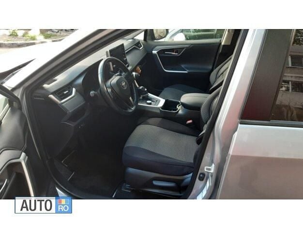 Argintiu Utilizat 2022 Toyota RAV4 SUV | 27.500 EUR (Preț OK) - Imagine 1/2