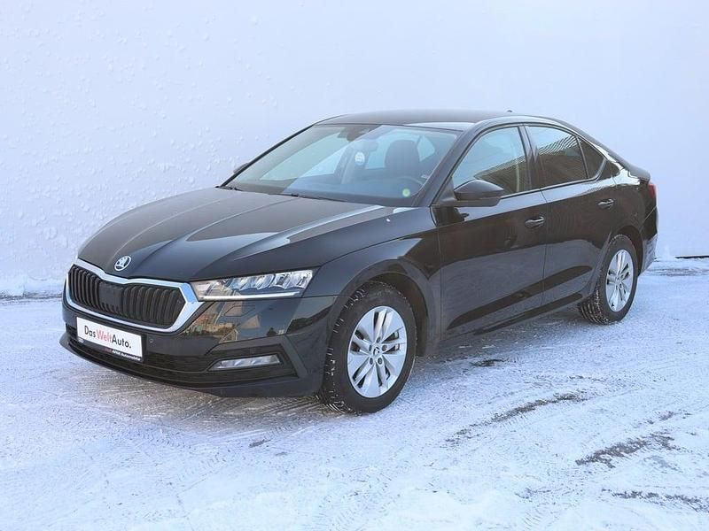 Negru normal Second-hand 2020 Skoda Octavia Ambition | 18.400 EUR (Preț OK) - Imagine 1/4