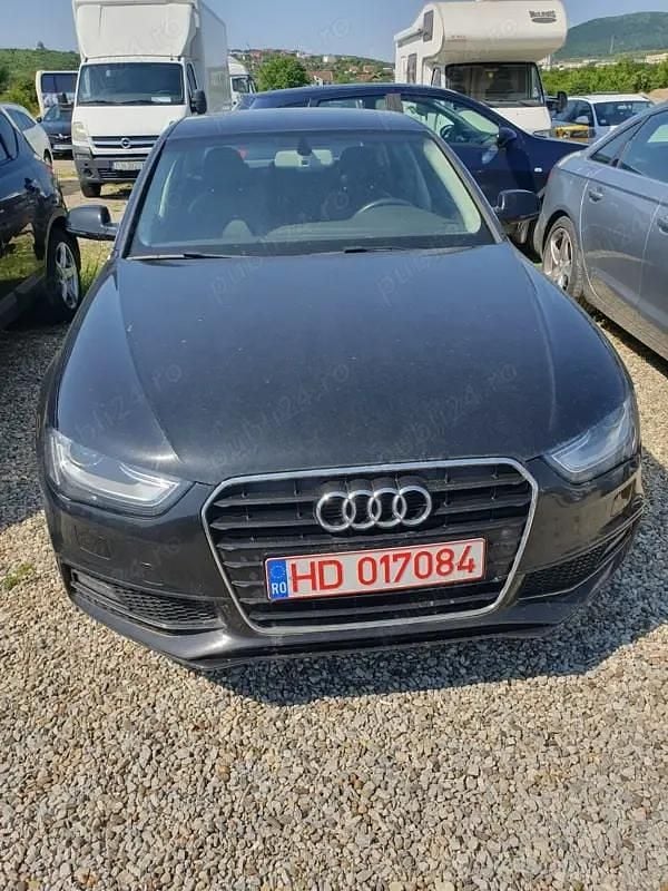Negru Utilizat 2015 Audi A4 Berlinǎ | 7.550 EUR (Super Preț) - Imagine 1/4