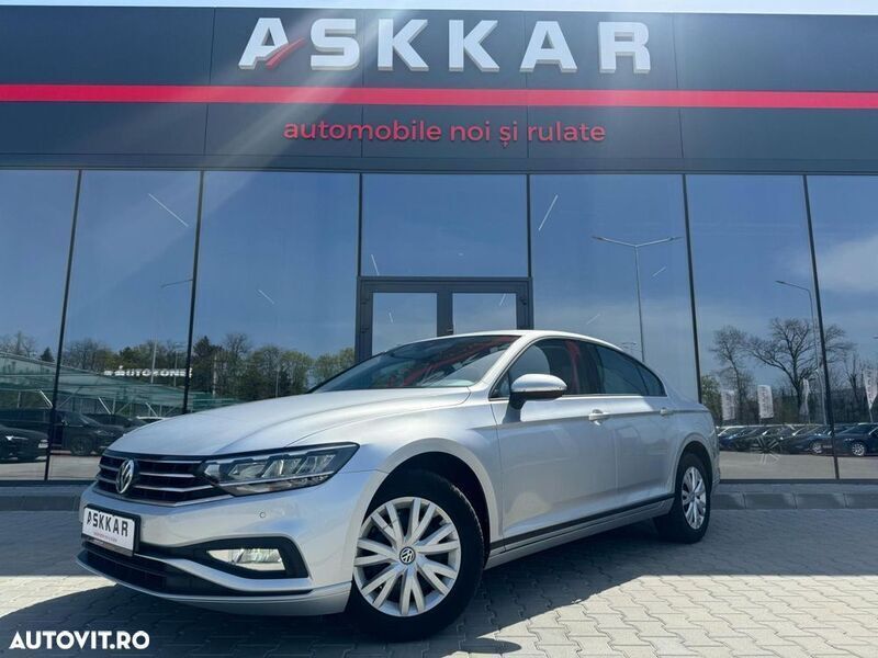 Argint Utilizat 2020 VW Passat Advance Berlinǎ | 22.166 EUR (Preț OK) - Imagine 1/4