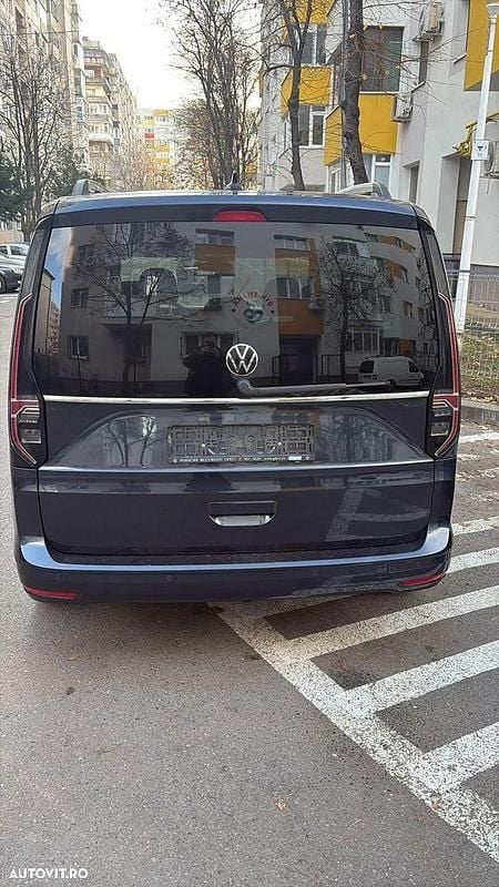 Second-hand VW Caddy Style 122 CP (89 kW) 2021 Culoarealte culori Monovolum