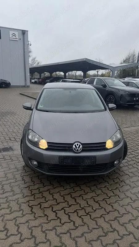 Gri Utilizat 2010 VW Golf VI Hatchback | 4.950 EUR (Preț OK) - Imagine 1/4