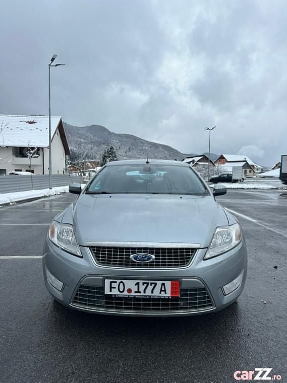 Second-hand Ford Mondeo Titanium 140 CP (102 kW) 2008 Culoaregri Hatchback