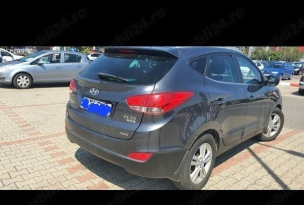 Utilizat 2011 Hyundai ix35 SUV | 6.800 EUR (Preț OK) - Imagine 1/3