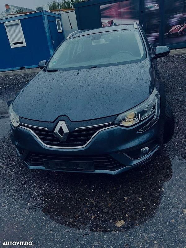 Culoaregri Utilizat 2016 Renault Mégane GrandTour Break | 7.300 EUR - Imagine 1/4