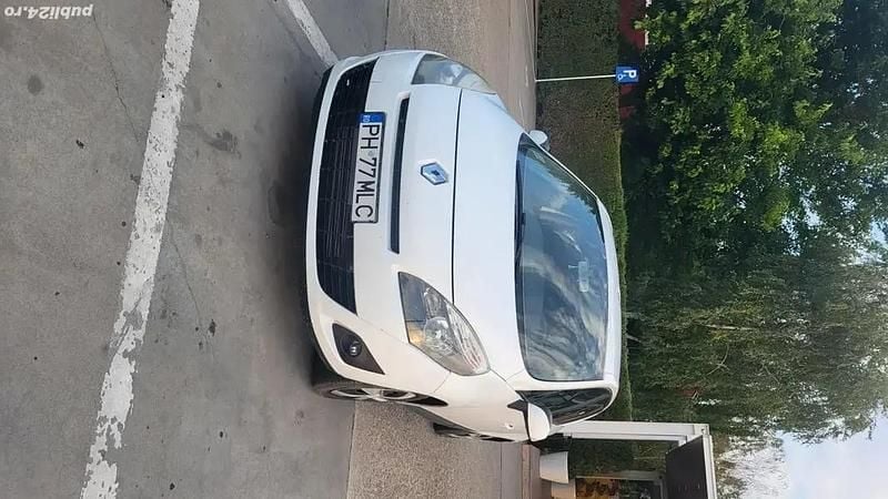 Utilizat 2012 Renault Grand Scénic III Monovolum | 3.000 EUR (Super Preț) - Imagine 1/4
