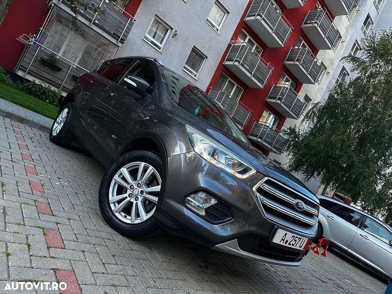 Culoaregri Utilizat 2018 Ford Kuga Business Edition SUV | 11.690 EUR (Super Preț) - Imagine 1/4