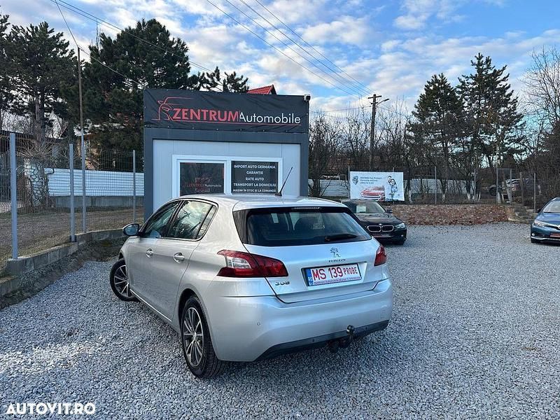 Second-hand Peugeot 308 Allure 125 CP (91 kW) 2014 Culoareargint Hatchback
