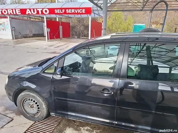 Second-hand VW Touran 150 CP (110 kW) 2004 Monovolum