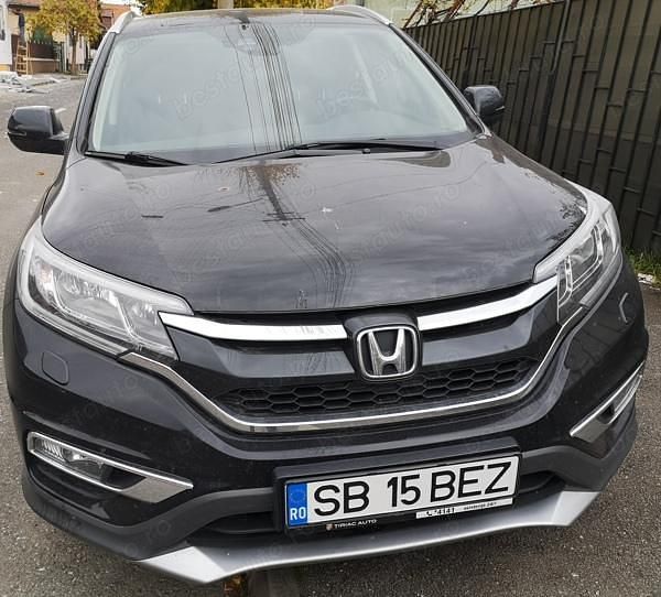 Negru Second-hand 2017 Honda CR-V SUV | 14.200 EUR (Preț OK) - Imagine 1/4