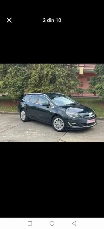Verde Utilizat 2014 Opel Astra Break | 4.500 EUR (Preț bun) - Imagine 1/4