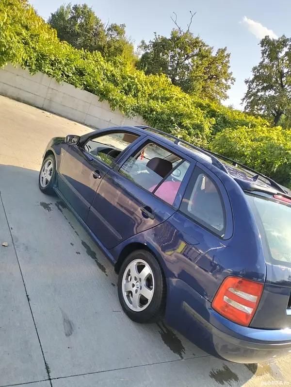 Utilizat 2001 Skoda 105 Berlinǎ | 700 EUR - Imagine 1/3