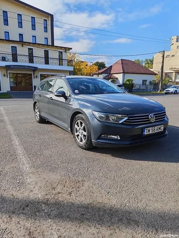 Gri Utilizat 2017 VW Passat Break | 9.500 EUR (Preț OK) - Imagine 1/4