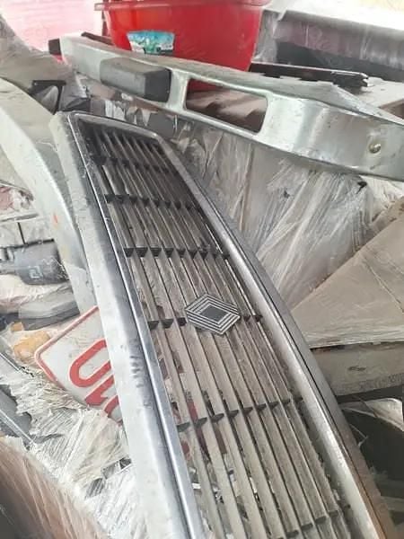 Utilizat 1974 Renault R12 Berlinǎ | 1.600 EUR - Imagine 1/4