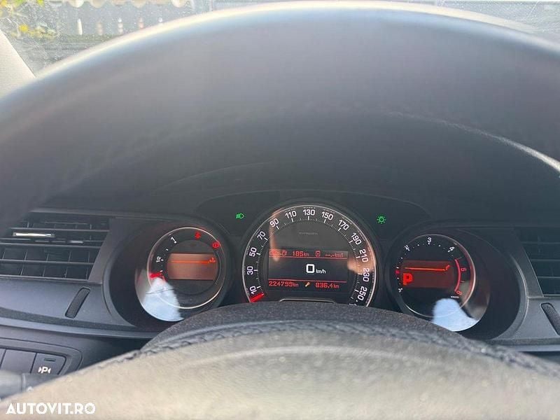 Culoarenegru Utilizat 2011 Citroën C5 Business Class Break | 4.300 EUR (Preț OK) - Imagine 1/4