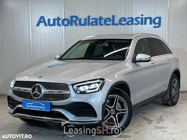 Gri Utilizat 2020 Mercedes GLC300 SUV | 36.489 EUR (Preț bun) - Imagine 1/4
