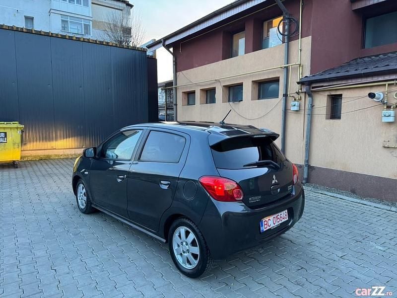 Second-hand Mitsubishi Space Star 2015 Hatchback