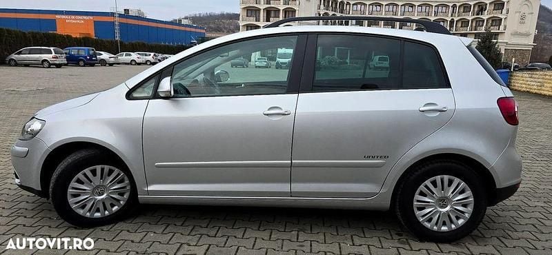 Second-hand VW Golf VI United 122 CP (89 kW) 2009 Culoareargint Hatchback