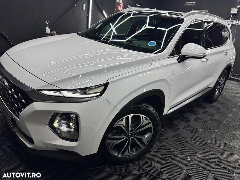 Second-hand Hyundai Santa Fe 200 CP (147 kW) 2019 Culoarealb SUV