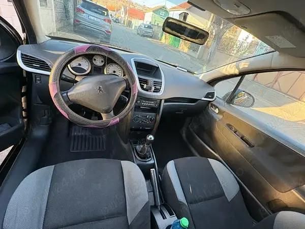 Second-hand Peugeot 207 210 CP (154 kW) 2006 Negru Coupe