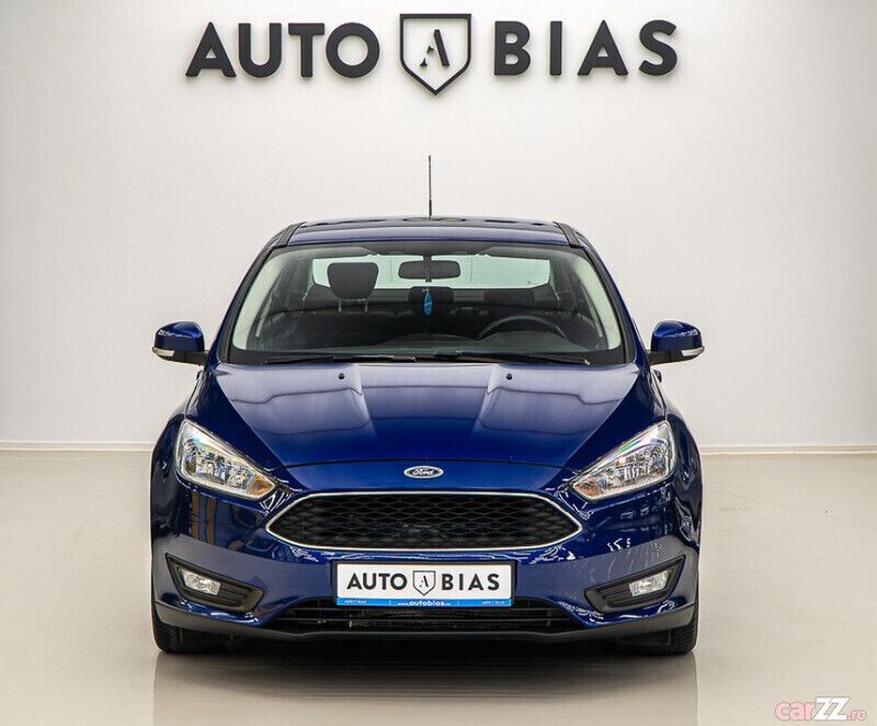 Albastru Utilizat 2017 Ford Focus Titanium Berlinǎ | 9.949 EUR (Preț OK) - Imagine 1/4