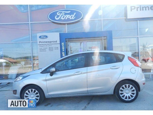 Utilizat 2013 Ford Fiesta Hatchback | 6.850 EUR (Scump) - Imagine 1/2