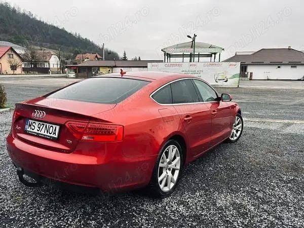 Second-hand Audi A5 Sportback 177 CP (130 kW) 2012 Rosu Hatchback