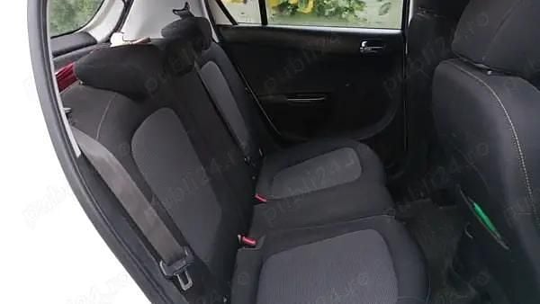 Utilizat 2013 Hyundai i20 Berlinǎ | 2.900 EUR - Imagine 1/4