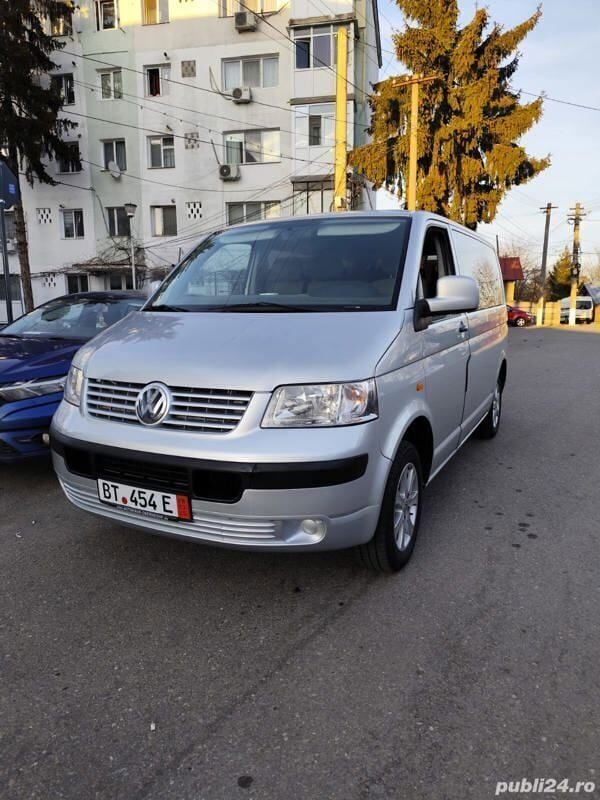 Utilizat 2007 VW Caravelle Monovolum | 7.070 EUR - Imagine 1/4