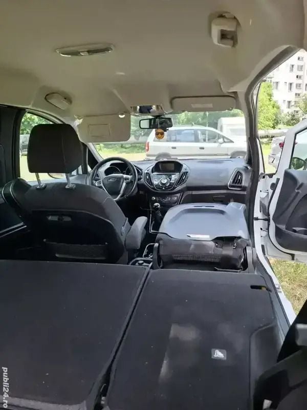 Second-hand Ford B-MAX 100 CP (73 kW) 2013 Monovolum