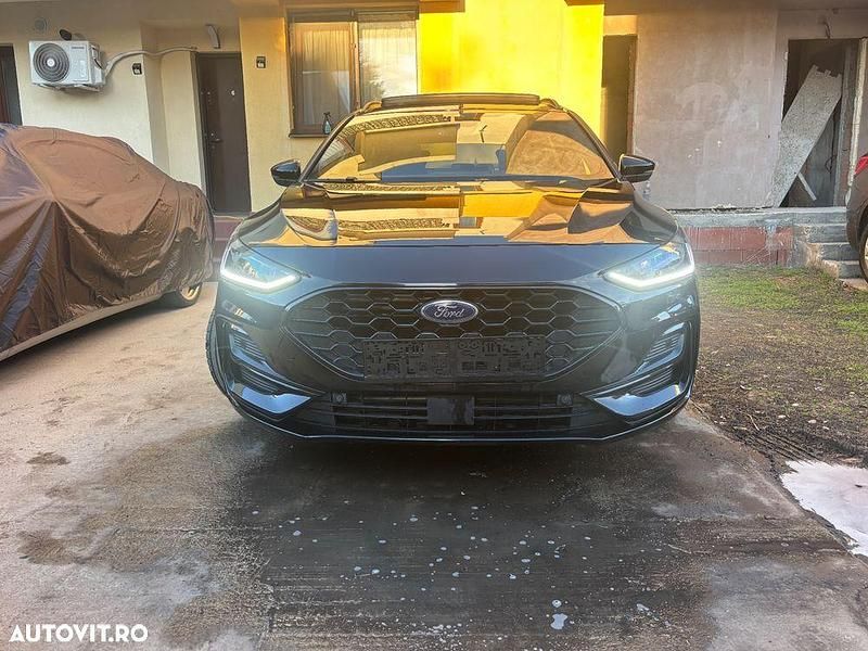 Second-hand Ford Focus ST-Line X 125 CP (91 kW) 2022 Culoarenegru Break