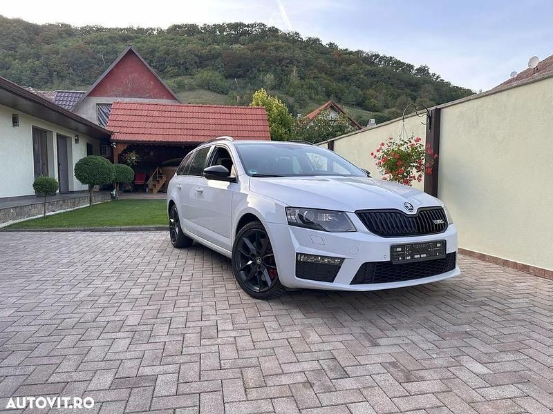 Culoarealb Utilizat 2015 Skoda Octavia RS Break | 10.700 EUR (Super Preț) - Imagine 1/4