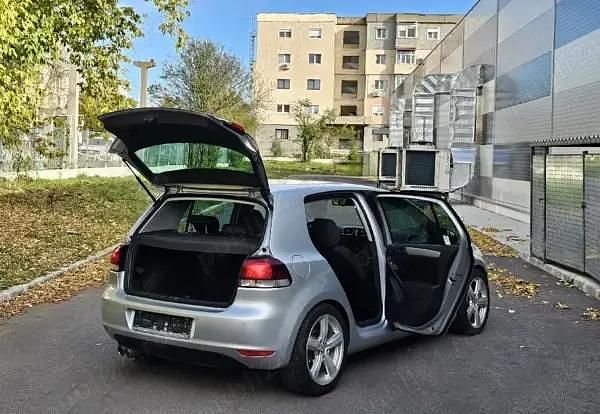Second-hand VW Golf VI Highline 160 CP (117 kW) 2010 Argintiu Hatchback