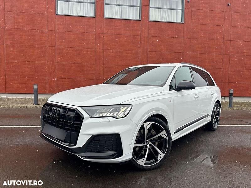 Second-hand Audi Q7 S-Line 285 CP (209 kW) 2021 Culoarealb SUV