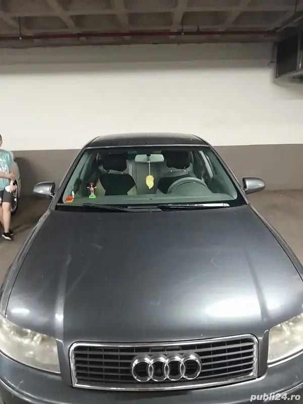 Utilizat 2004 Audi A4 Berlinǎ | 1.500 EUR - Imagine 1/2