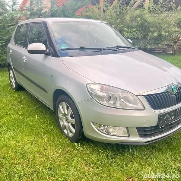 Utilizat 2012 Skoda Fabia Hatchback | 3.900 EUR (Preț OK) - Imagine 1/4