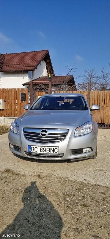 Culoaregri Utilizat 2009 Opel Insignia Berlinǎ | 3.300 EUR (Preț OK) - Imagine 1/4