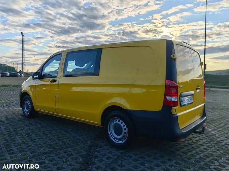 Second-hand Mercedes Vito 136 CP (100 kW) 2016 Culoaregalbeuriu Van