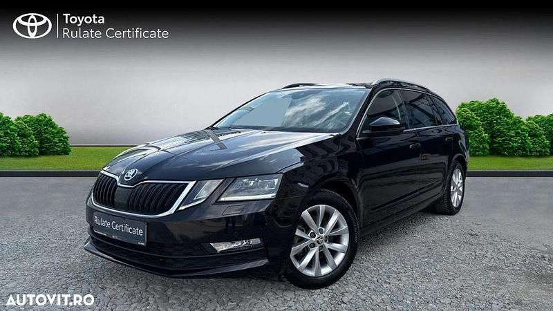 Negru Utilizat 2020 Skoda Octavia Style Break | 15.900 EUR (Preț bun) - Imagine 1/4