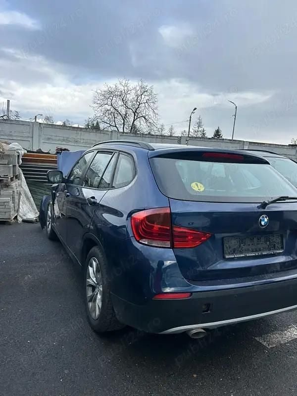 Utilizat 2010 BMW X1 SUV | 2.600 EUR - Imagine 1/4