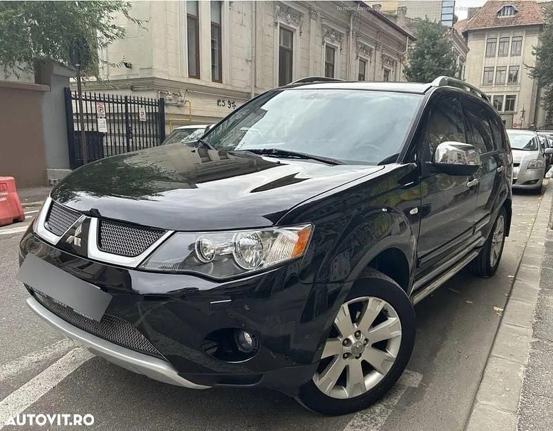 Culoarenegru Utilizat 2007 Mitsubishi Outlander Instyle SUV | 6.500 EUR (Preț OK) - Imagine 1/4