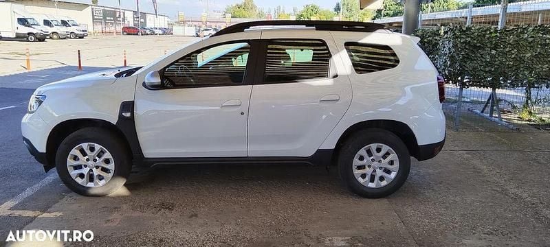 Culoarealb Utilizat 2023 Dacia Duster SUV | 11.999 EUR (Preț bun) - Imagine 1/4