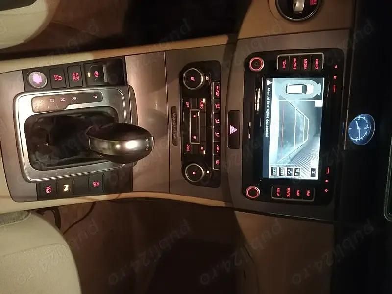 Second-hand VW Passat SE 140 CP (102 kW) 2011 Gri Hatchback