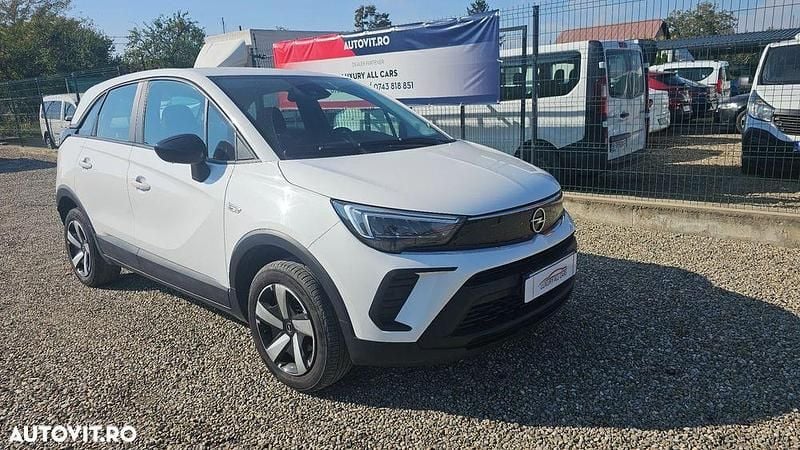 Second-hand Opel Crossland 130 CP (95 kW) 2022 Culoarealb SUV