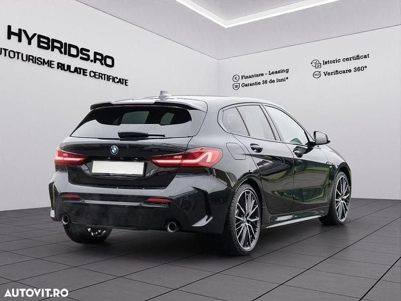 Second-hand BMW 120 Comfort Edition 190 CP (139 kW) 2022 Culoarenegru Hatchback