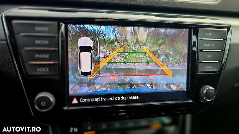 Second-hand Skoda Superb GreenLine 120 CP (88 kW) 2017 Culoarealbastru Break